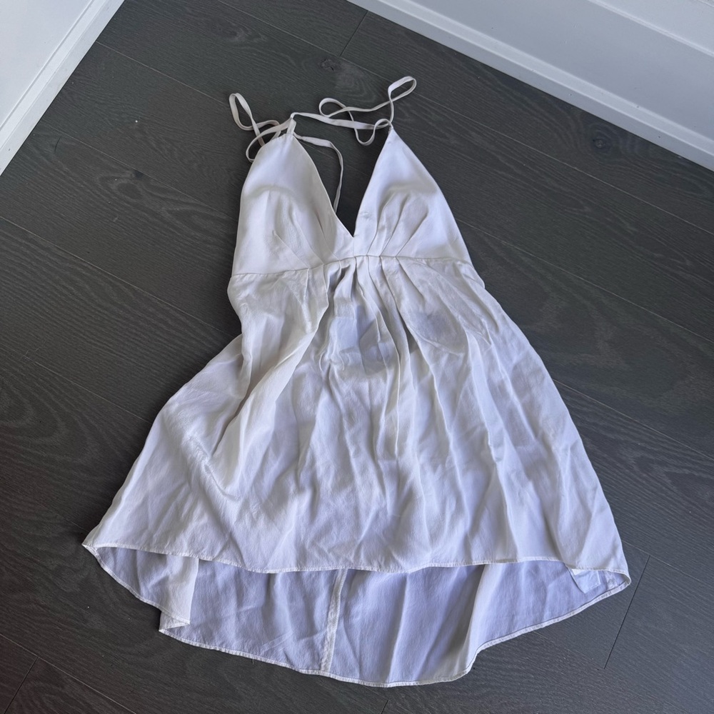 Wilfred 100% silk white adjustable top